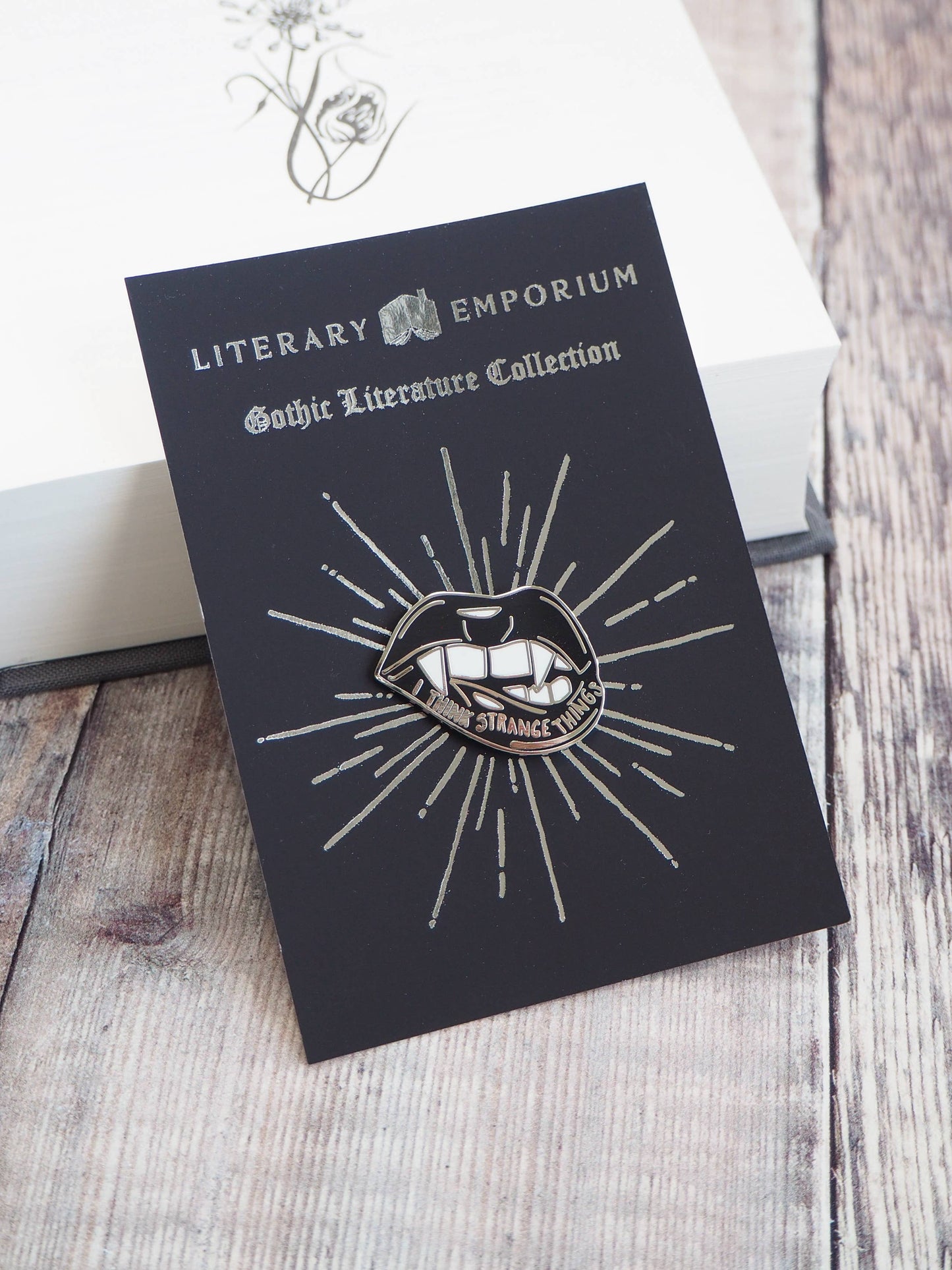 Dracula Enamel Pin Badge - Gothic Literature Collection
