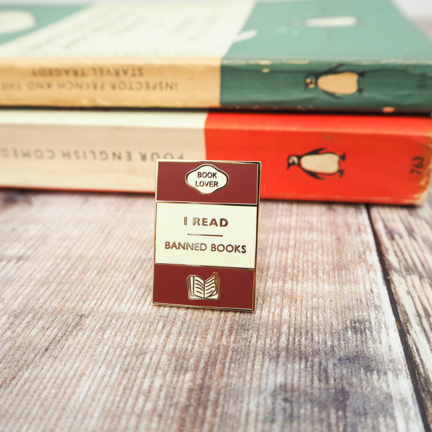 'I Read Banned Books' Book Lover Enamel Pin Badge